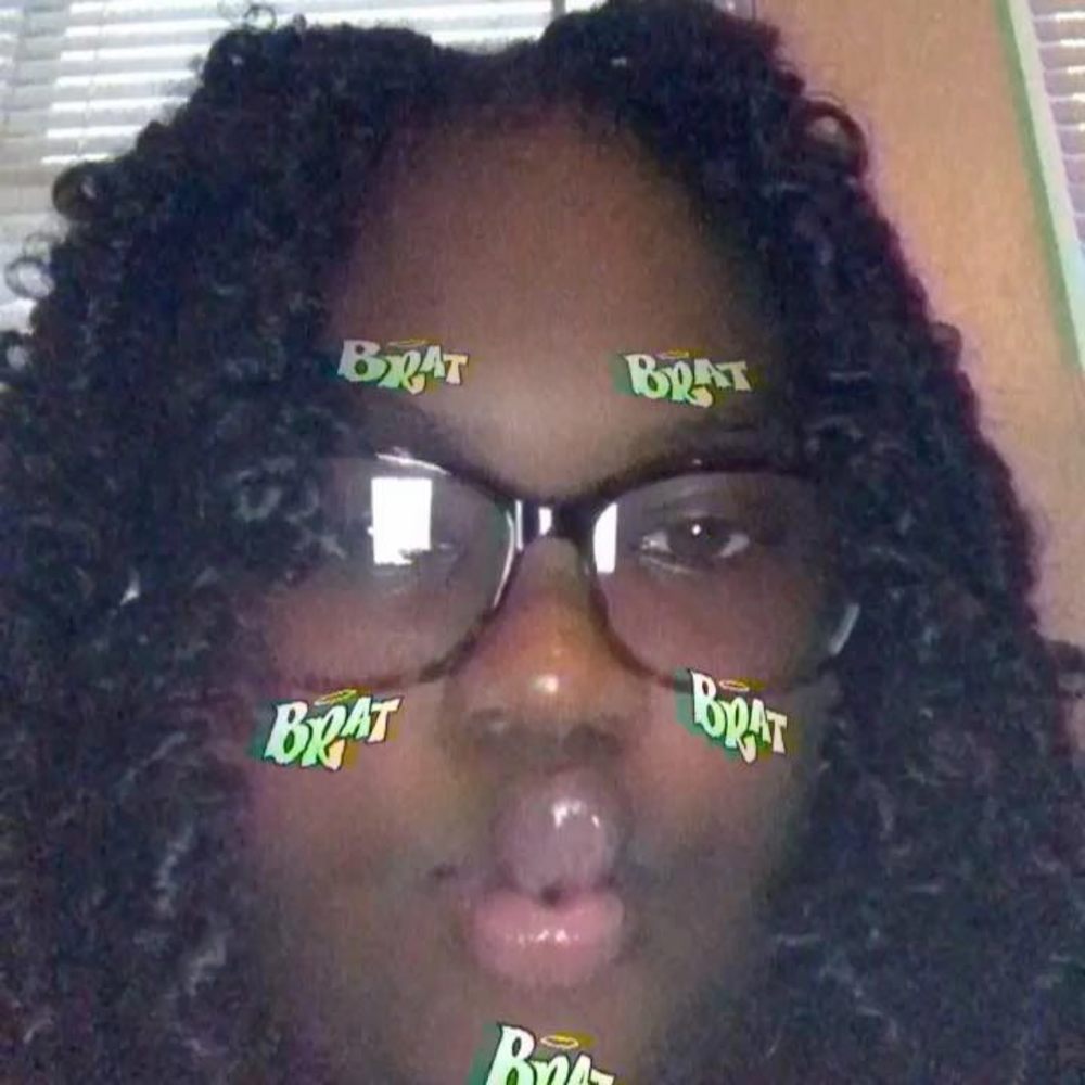 Meet your Posher, Arianna